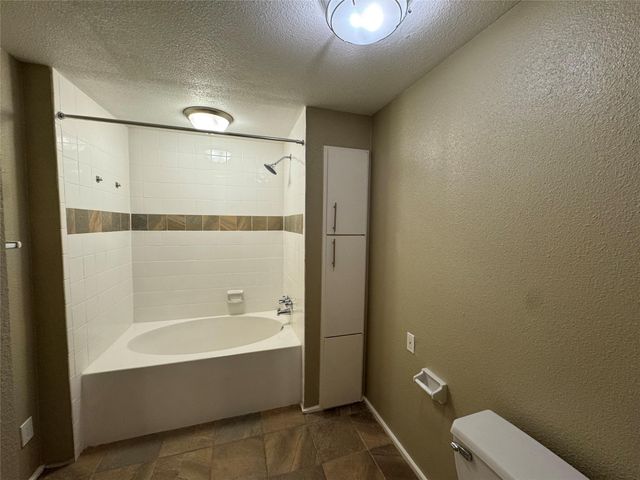 10220 Memorial Drive L155, Houston, TX 77024