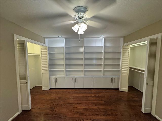 10220 Memorial Drive L155, Houston, TX 77024