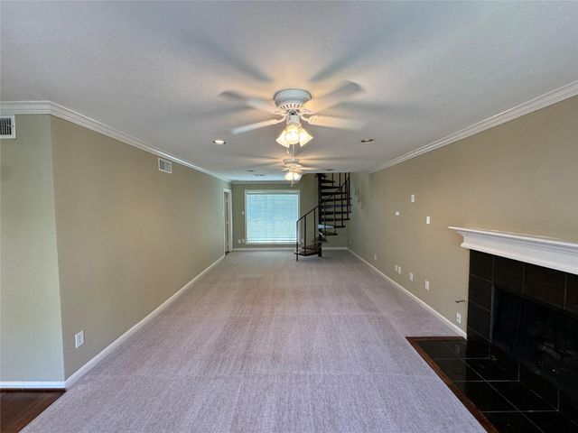 10220 Memorial Drive L155, Houston, TX 77024