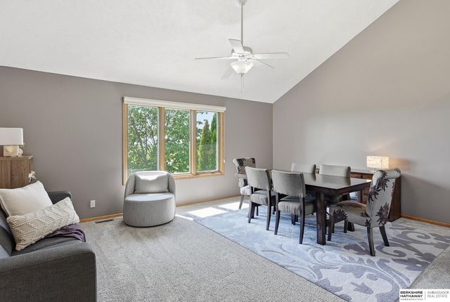 12420 S 218th Avenue, Gretna, NE 68028