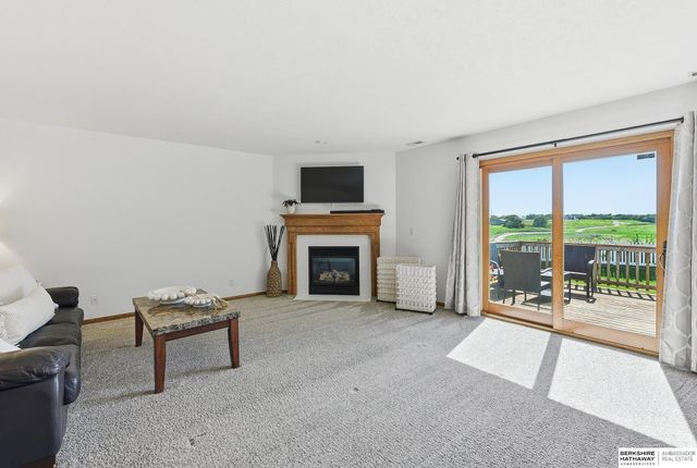 12420 S 218th Avenue, Gretna, NE 68028