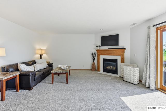 12420 S 218th Avenue, Gretna, NE 68028