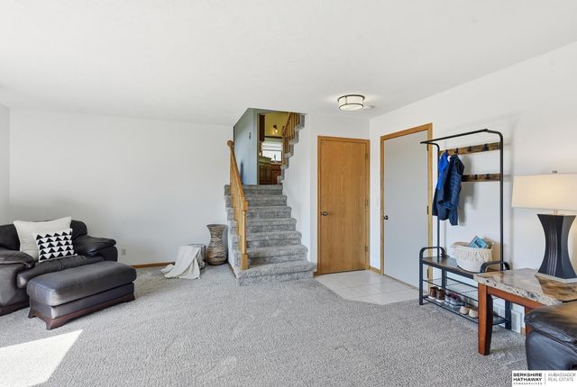 12420 S 218th Avenue, Gretna, NE 68028