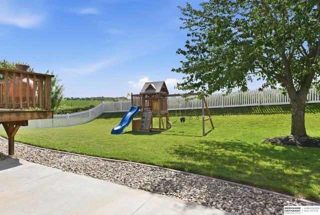 12420 S 218th Avenue, Gretna, NE 68028