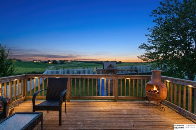 12420 S 218th Avenue, Gretna, NE 68028