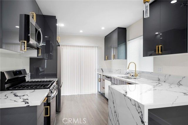 7740 Case Avenue, Sun Valley (los Angeles), CA 91352