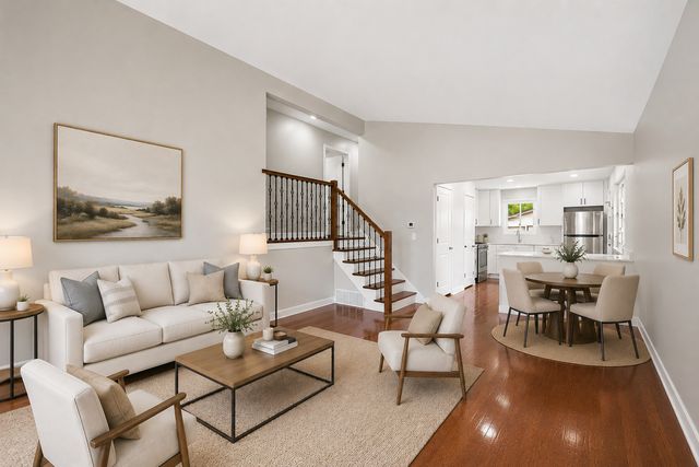 507 N Kenilworth Avenue, Glen Ellyn, IL 60137