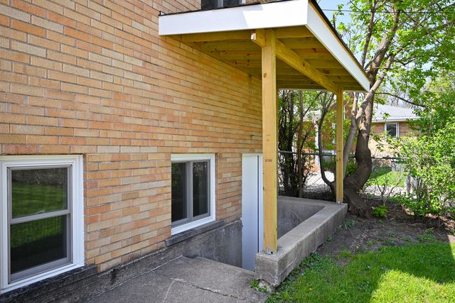 507 N Kenilworth Avenue, Glen Ellyn, IL 60137