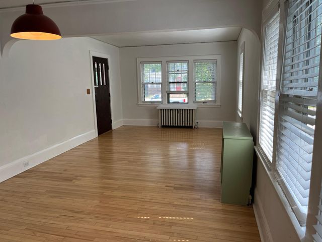 106 Bedford Street SE, Minneapolis, MN 55414