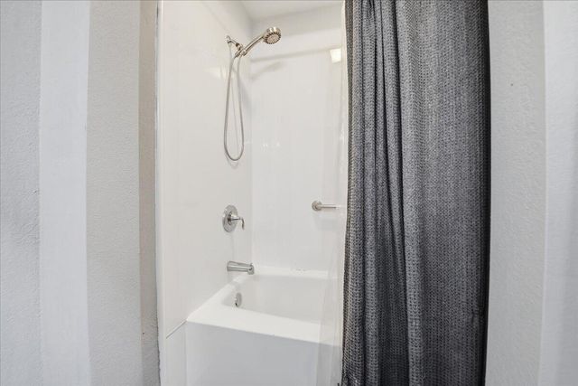 511 Mckinney Avenue, Dayton, KY 41074