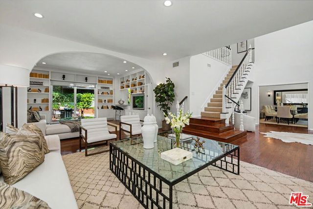 2411 Benedict Canyon Drive, Beverly Hills, CA 90210