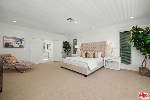 2411 Benedict Canyon Drive, Beverly Hills, CA 90210