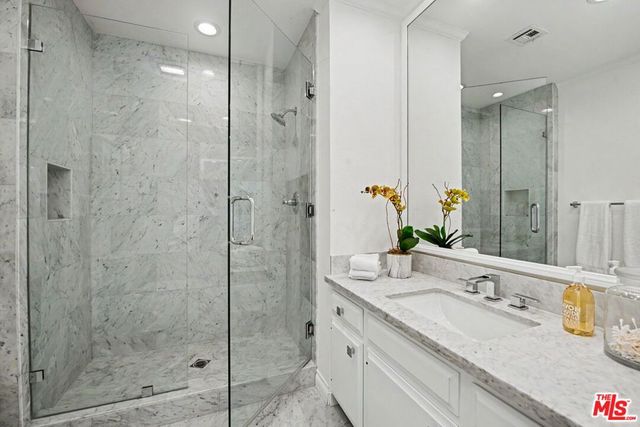 2411 Benedict Canyon Drive, Beverly Hills, CA 90210