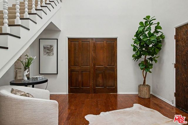 2411 Benedict Canyon Drive, Beverly Hills, CA 90210