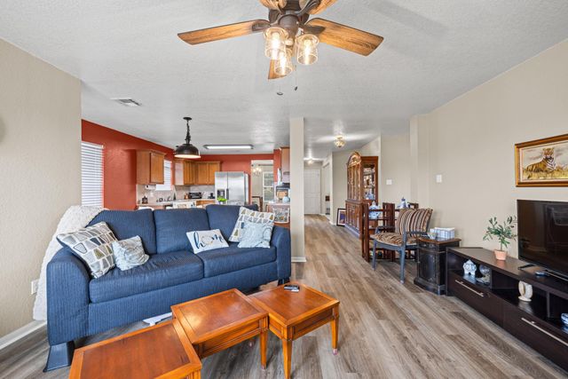 5318 Whistle Stop DR, Temple, TX 76502