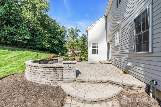 22 Forest Lane, Monroe, NJ 08831