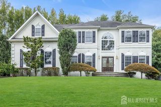 22 Forest Lane, Monroe, NJ 08831
