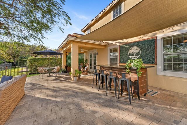 10712 Willow Oak Court, Wellington, FL 33414