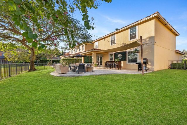 10712 Willow Oak Court, Wellington, FL 33414