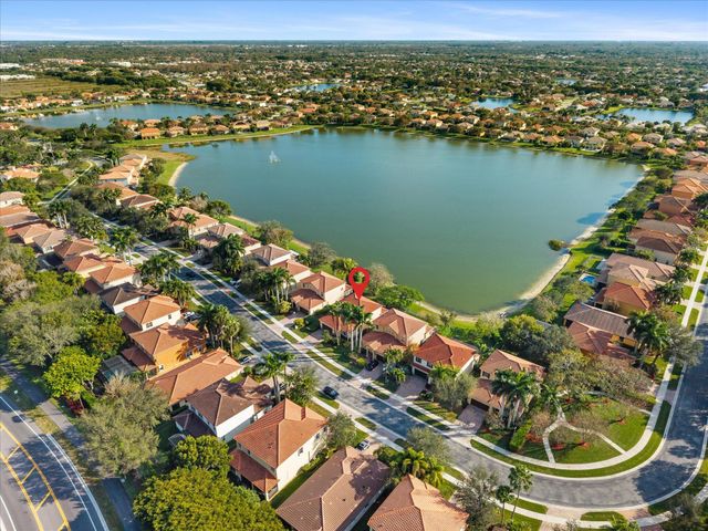 10712 Willow Oak Court, Wellington, FL 33414