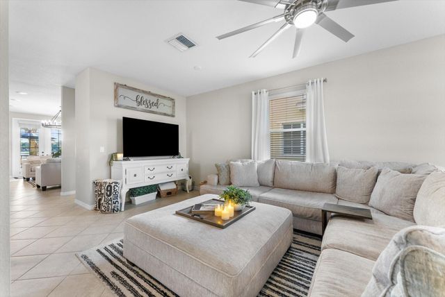 10712 Willow Oak Court, Wellington, FL 33414