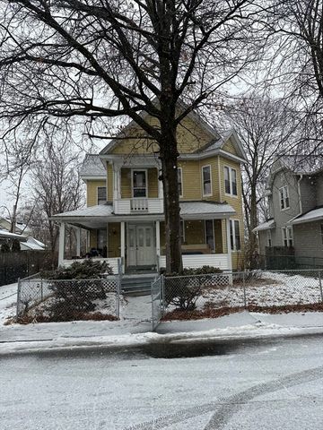20 Hawthorne St, Springfield, MA 01105