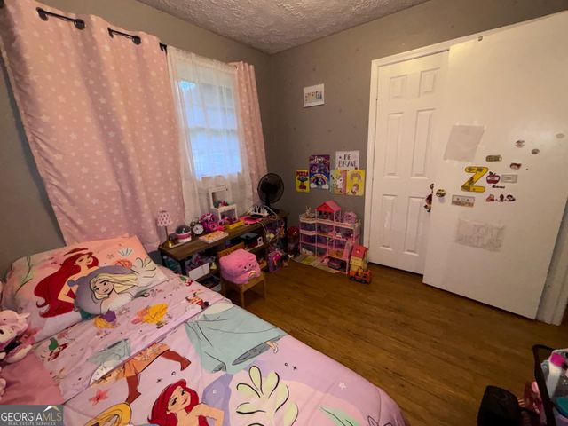 121 E Richardson Street, Oxford, GA 30054