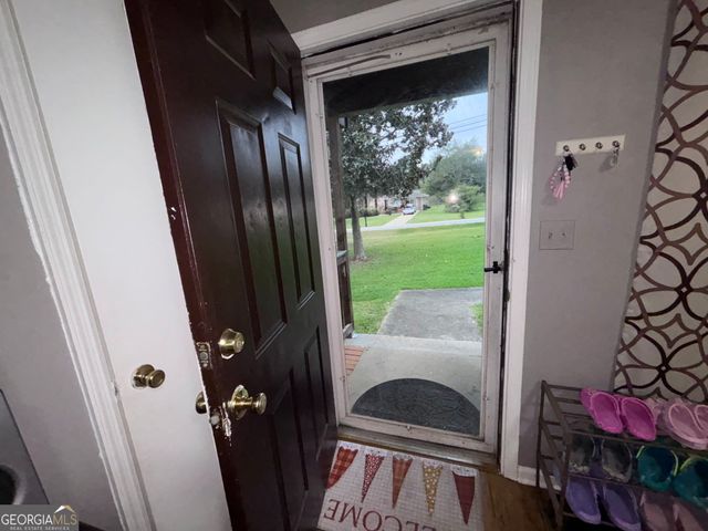 121 E Richardson Street, Oxford, GA 30054