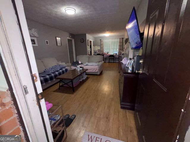 121 E Richardson Street, Oxford, GA 30054