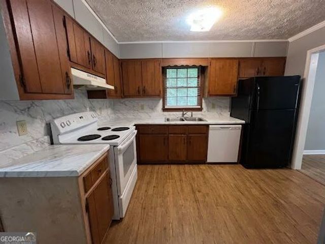 121 E Richardson Street, Oxford, GA 30054