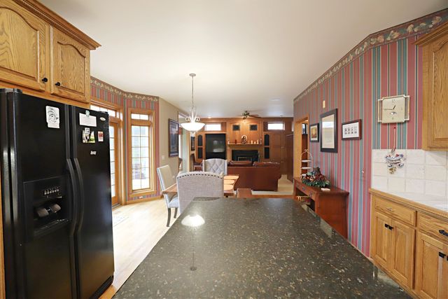 1506 Golfside Court, Flushing, MI 48433