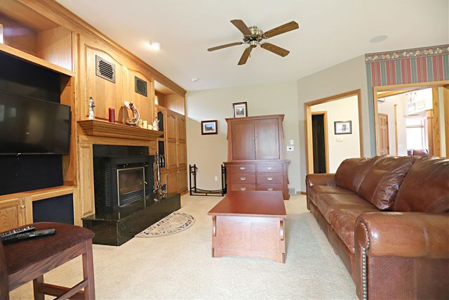 1506 Golfside Court, Flushing, MI 48433