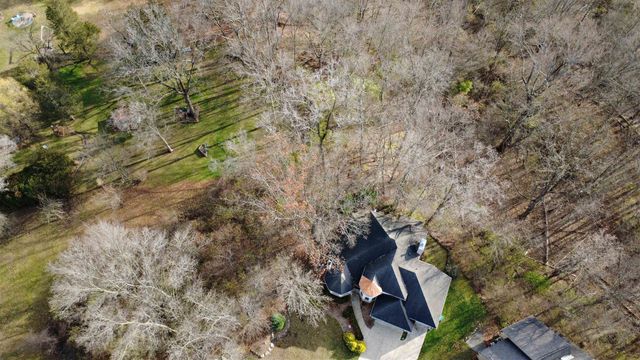 1506 Golfside Court, Flushing, MI 48433