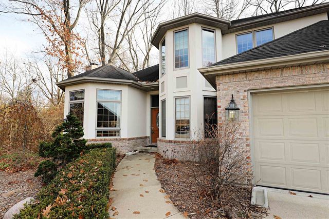 1506 Golfside Court, Flushing, MI 48433