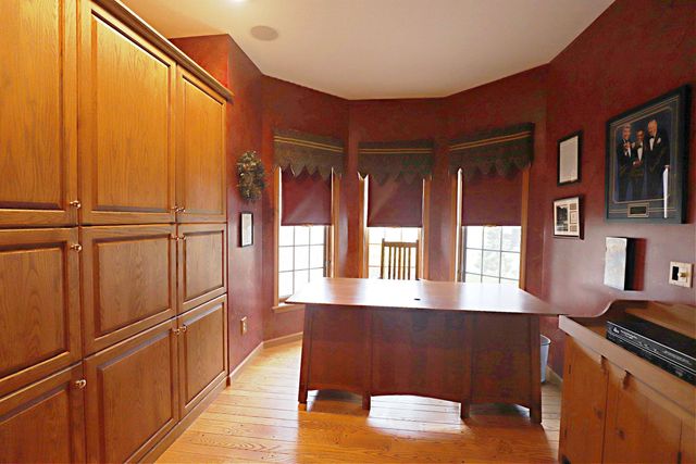 1506 Golfside Court, Flushing, MI 48433