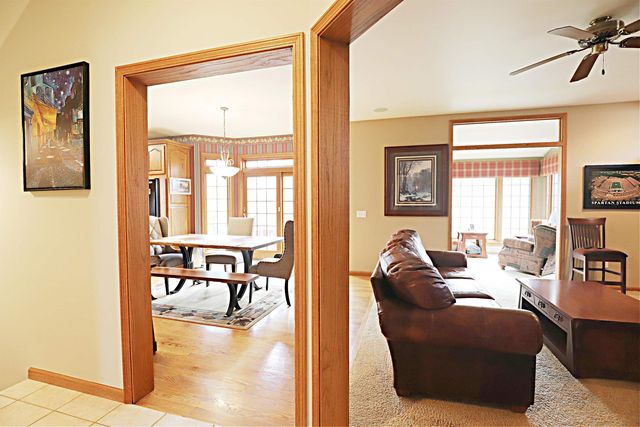 1506 Golfside Court, Flushing, MI 48433