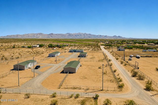 28425 N 250th Lane, Wittmann, AZ 85361