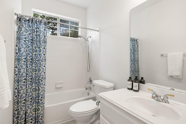 12217 Lake Stone DR, Austin, TX 78738