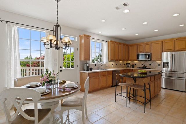 12217 Lake Stone DR, Austin, TX 78738