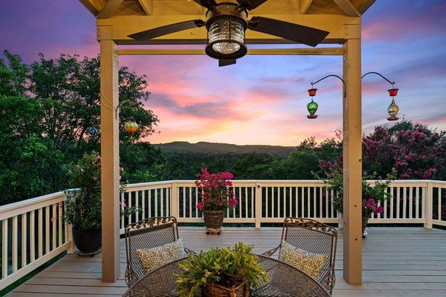 12217 Lake Stone DR, Austin, TX 78738