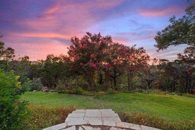 12217 Lake Stone DR, Austin, TX 78738