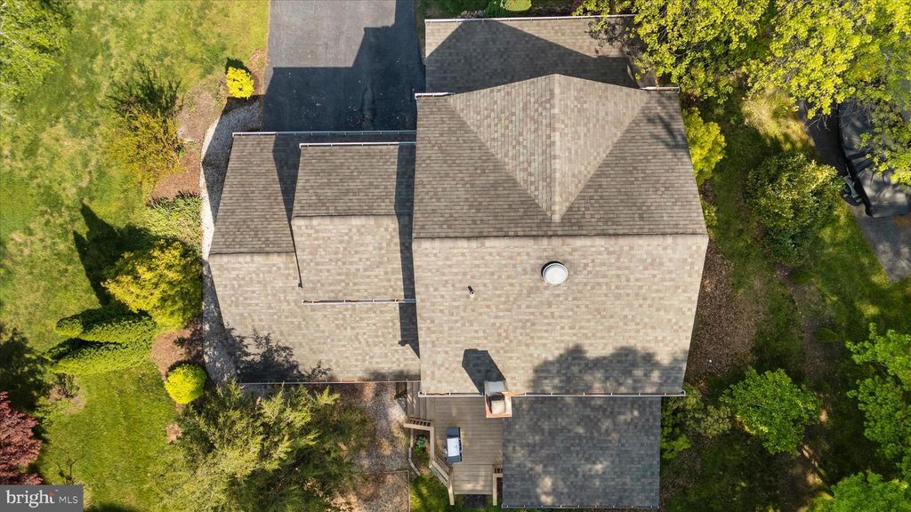 Image 56 of property listing at 1005 HAWK CHANNEL CT, West River, MD 20778