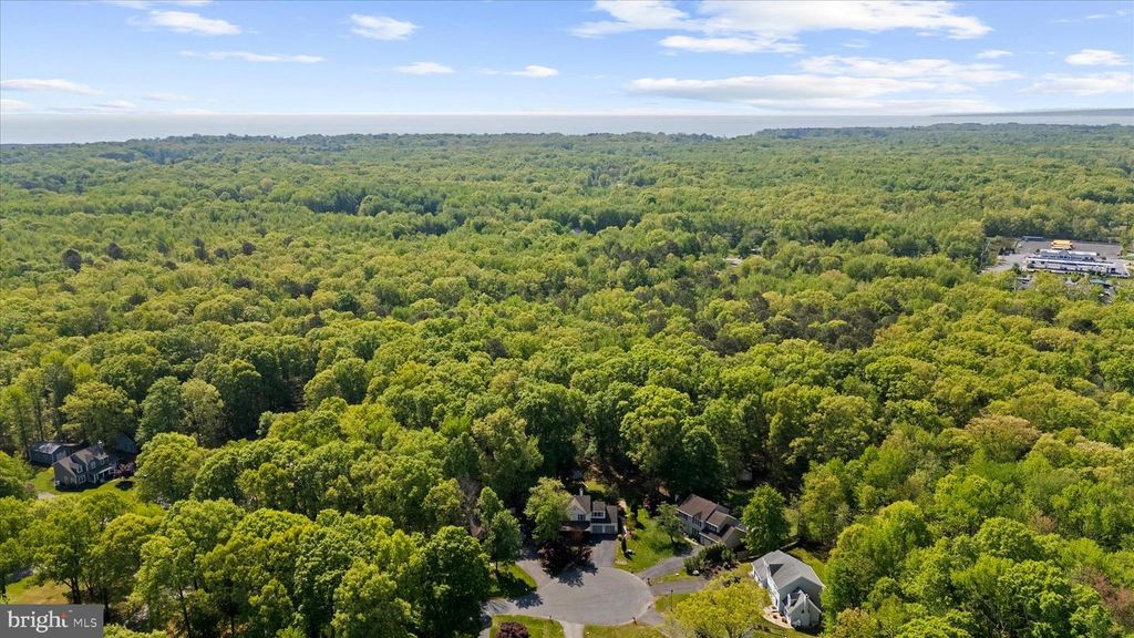 Image 60 of property listing at 1005 HAWK CHANNEL CT, West River, MD 20778