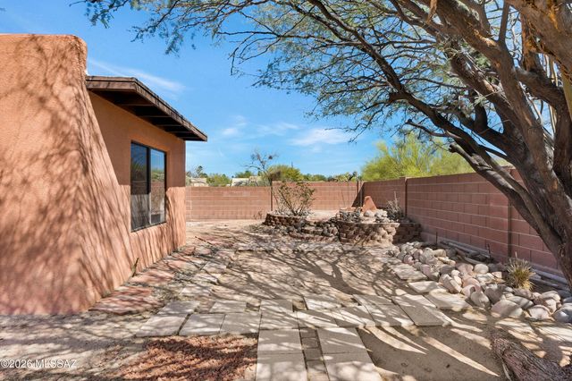 3597 W Ironwood Meadows Place, Tucson, AZ 85742