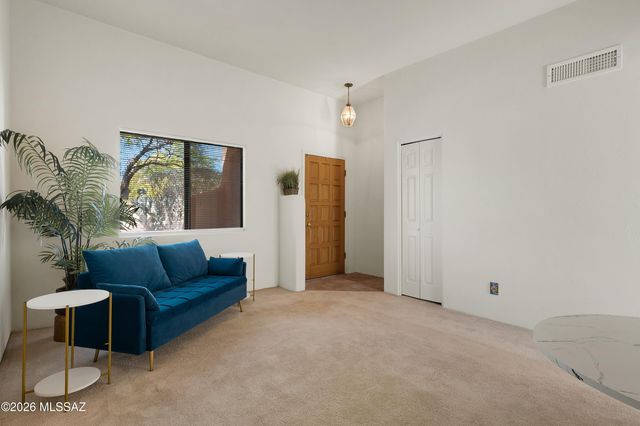 3597 W Ironwood Meadows Place, Tucson, AZ 85742