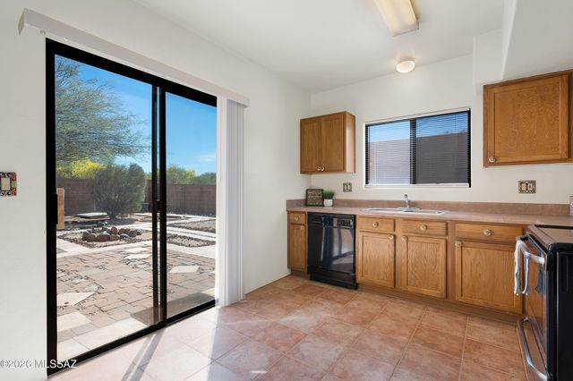 3597 W Ironwood Meadows Place, Tucson, AZ 85742