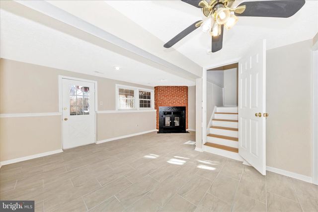 1355 DAVID LN, Frederick, MD 21703