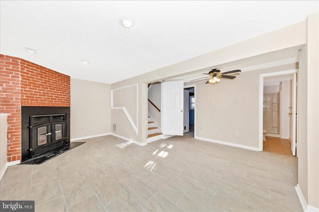 1355 DAVID LN, Frederick, MD 21703