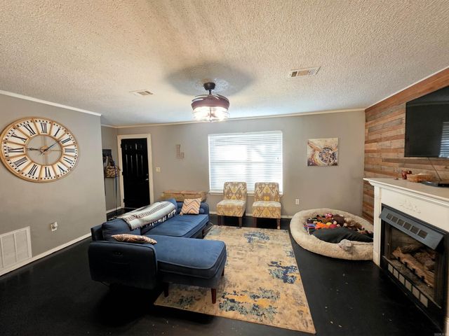 1209 Owen Street, Malvern, AR 72104