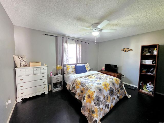 1209 Owen Street, Malvern, AR 72104